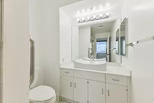 14 Greenway Plz, Houston, TX 77046 - Photo 12