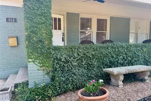 914 W Melwood St, Houston, TX 77009 - Photo 14
