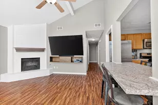 4125 Woodcrest Dr, Bryan, TX 77802 - Photo 6