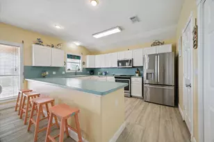 214 Tampa, Port Bolivar, TX 77650 - Photo 12