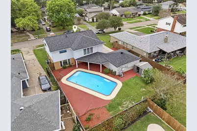 15319 Seahorse Drive, Houston, TX 77062 - Photo 2