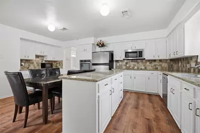 15319 Seahorse Drive, Houston, TX 77062 - Photo 10