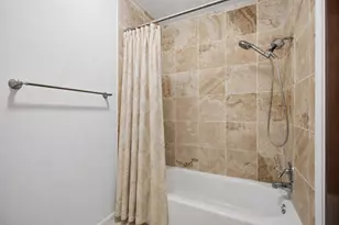15319 Seahorse Dr, Houston, TX 77062 - Photo 24