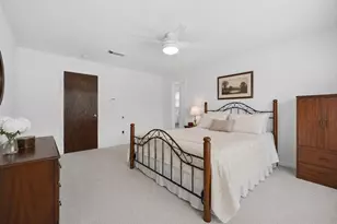 15319 Seahorse Dr, Houston, TX 77062 - Photo 14
