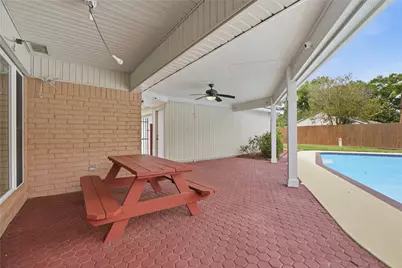 15319 Seahorse Drive, Houston, TX 77062 - Photo 24