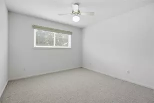 15319 Seahorse Dr, Houston, TX 77062 - Photo 30