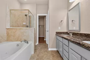 1103 Glenwood Canyon Ln, Houston, TX 77077 - Photo 32
