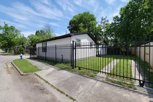 3416 Europa St, Houston, TX 77022 - Photo 32