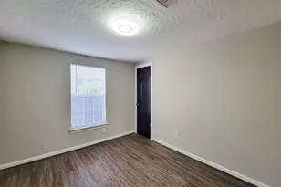 3416 Europa St, Houston, TX 77022 - Photo 14