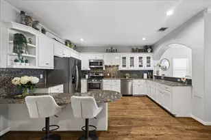2309 Nicholson St, Houston, TX 77008 - Photo 12