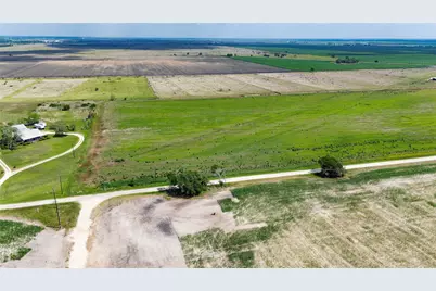 758 County Road 309 -1, Edna, TX 77957 - Photo 2