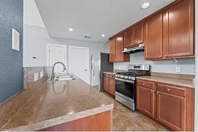 18714 Walden Glen Circle, Humble, TX 77346 - Photo 12