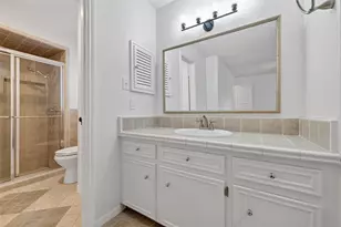 9538 Ravensworth Dr, Houston, TX 77031 - Photo 18