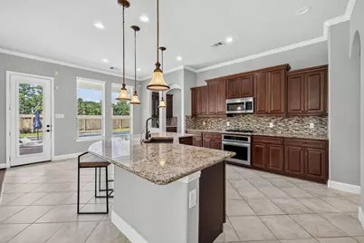 13407 Cameron Reach Drive, Tomball, TX 77377 - Photo 8