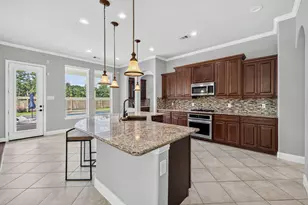 13407 Cameron Reach Dr, Tomball, TX 77377 - Photo 8