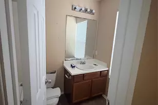 11931 Chanteloup Dr, Houston, TX 77047 - Photo 8