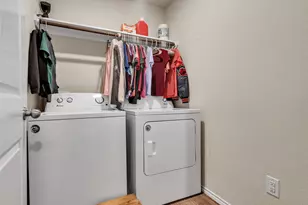 202 Blanco Dr, Huntsville, TX 77340 - Photo 32