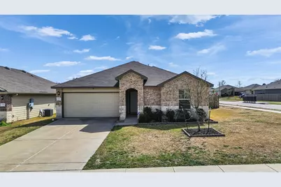 202 Blanco Drive, Huntsville, TX 77340 - Photo 1