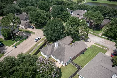 8835 Gas Light Village Drive, Houston, TX 77095 - Photo 48