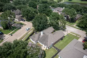 8835 Gas Light Village Dr, Houston, TX 77095 - Photo 48