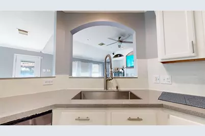 8835 Gas Light Village Drive, Houston, TX 77095 - Photo 18