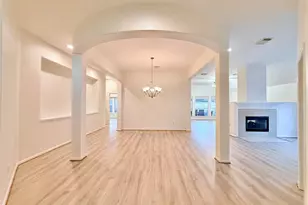 13714 Brighton Park Dr, Houston, TX 77044 - Photo 4