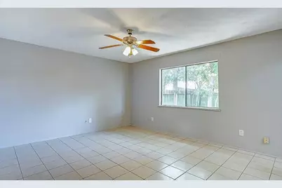 17302 S Yorkglen Drive, Houston, TX 77084 - Photo 6