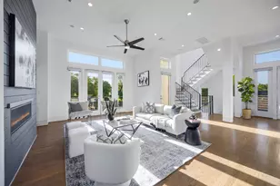 7327 Shadyvilla Pointe Dr, Houston, TX 77055 - Photo 16
