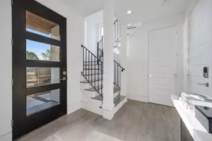 7327 Shadyvilla Pointe Dr, Houston, TX 77055 - Photo 8