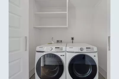 7327 Shadyvilla Pointe Drive, Houston, TX 77055 - Photo 28