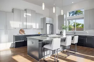 7327 Shadyvilla Pointe Dr, Houston, TX 77055 - Photo 22