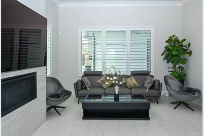 2431 Prairie Hollow Lane, Houston, TX 77077 - Photo 2