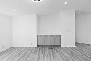 11759 W Hollyhill Dr, Plantersville, TX 77363 - Photo 10