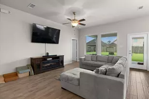 439 Bayberry Lndg Wy, Crosby, TX 77532 - Photo 8
