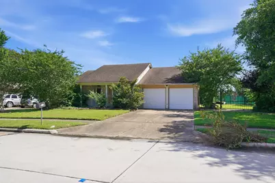 17311 Edgehaven Drive, Houston, TX 77489 - Photo 2