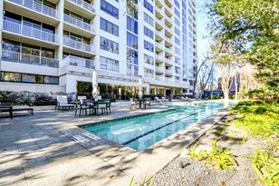 121 N Post Oak Ln, Houston, TX 77024 - Photo 44