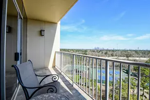 121 N Post Oak Ln, Houston, TX 77024 - Photo 8