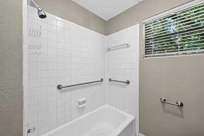 201 Lakeview Terrace Terrace, Conroe, TX 77356 - Photo 10