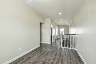 9111 Fuqua Ridge Ln, Houston, TX 77075 - Photo 16