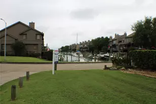 2619 Sailboat Dr, Houston, TX 77058 - Photo 28