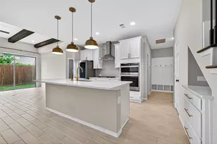 4007 Delta Rose St, Houston, TX 77018 - Photo 6