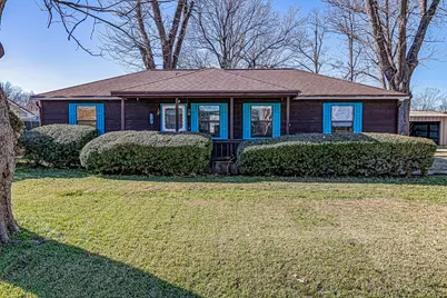 1529 E Taylor Lake Circle, Livingston, TX 77351 - Photo 2