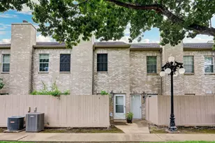 3198 Holly Hall St, Houston, TX 77054 - Photo 2