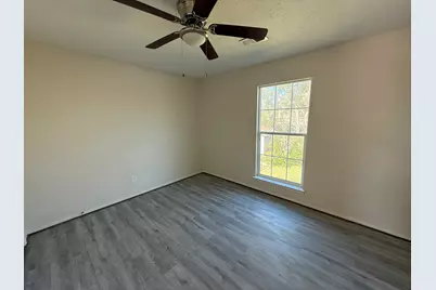 12915 Crystal Cove Drive, Houston, TX 77044 - Photo 10