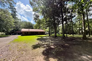 4945 Lakewood Dr, Kountze, TX 77625 - Photo 32