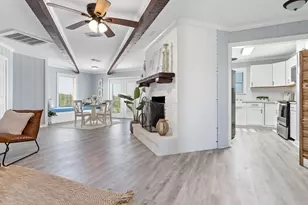 2055 Hwy 87, Crystal Beach, TX 77650 - Photo 8