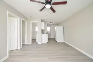 6010 Collingsworth, Houston, TX 77026 - Photo 4