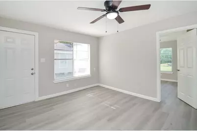 6010 Collingsworth #2, Houston, TX 77026 - Photo 10