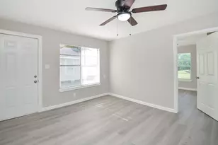 6010 Collingsworth, Houston, TX 77026 - Photo 10