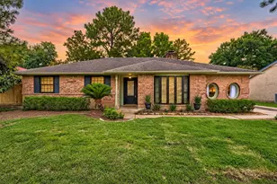 11007 Ensbrook Dr, Houston, TX 77099 - Photo 1